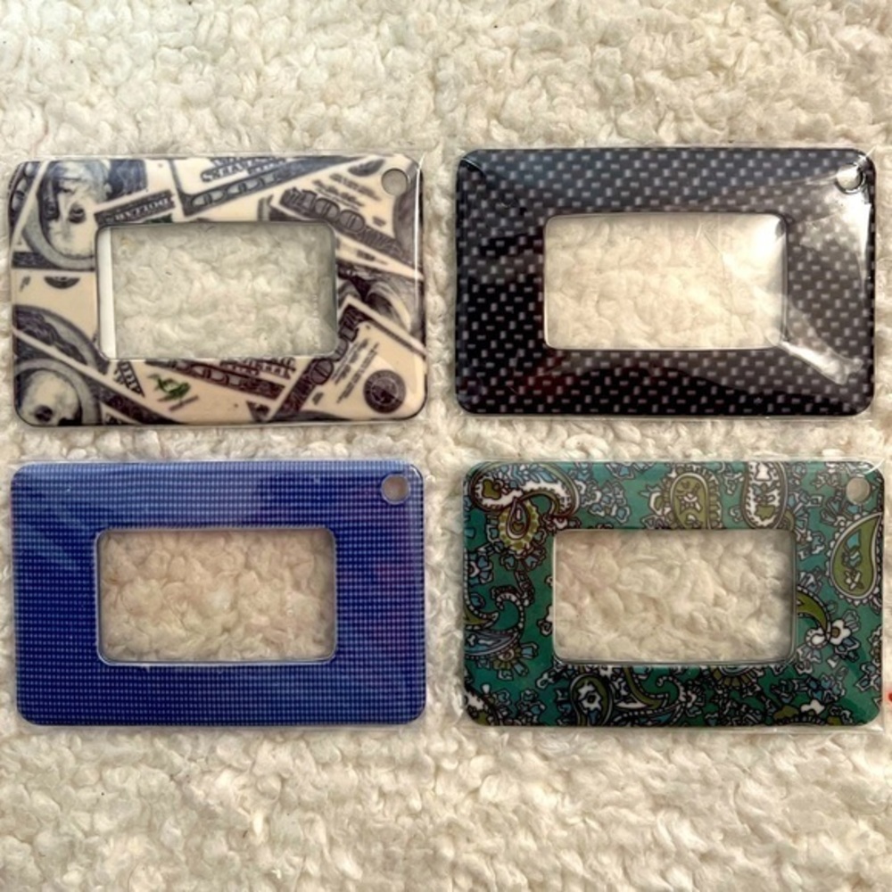 Kikkerland Pocket Magnifier Asst. Set of 4